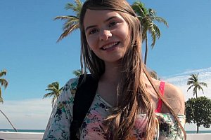 kellyhazell裸乳无码