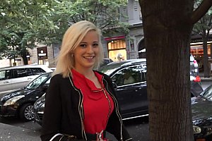 脱垂女王htkinkyjo